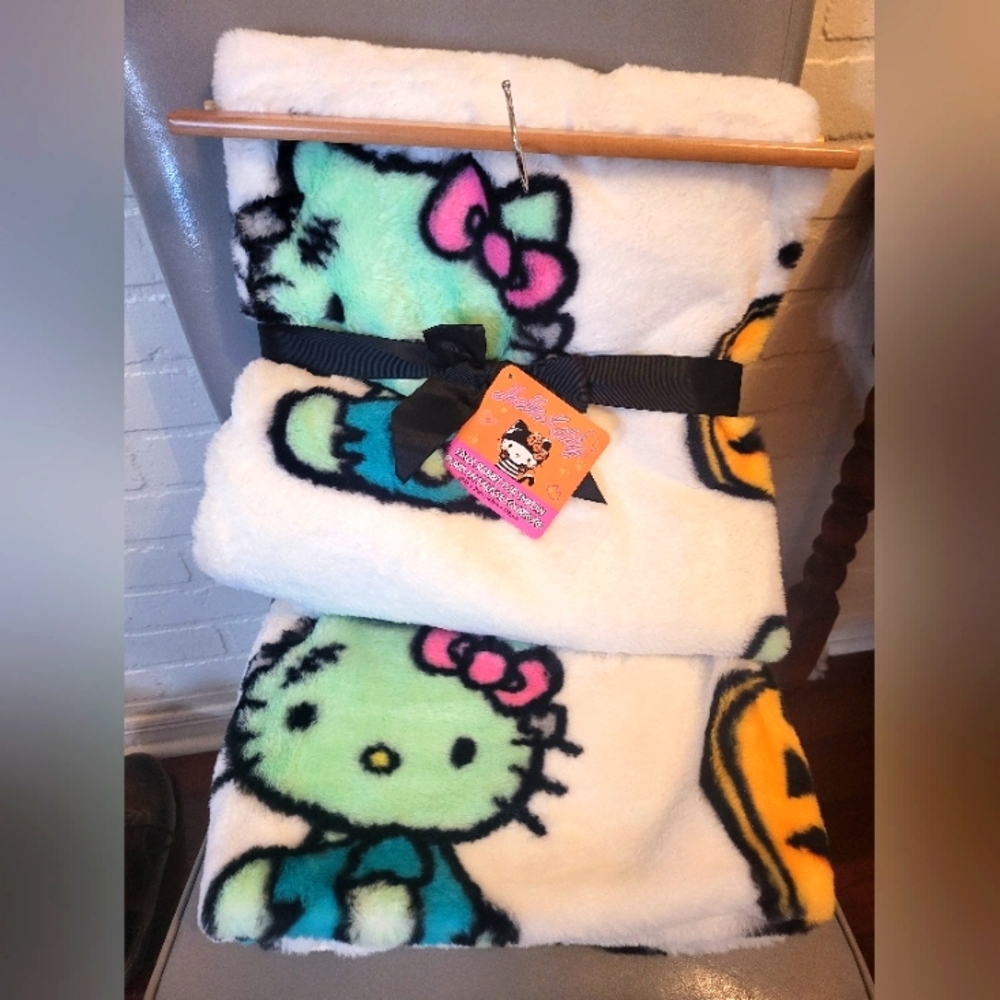 New faux Rabbit Fur Hello Kitty white knit Frankenstein Halloween blanket decor
